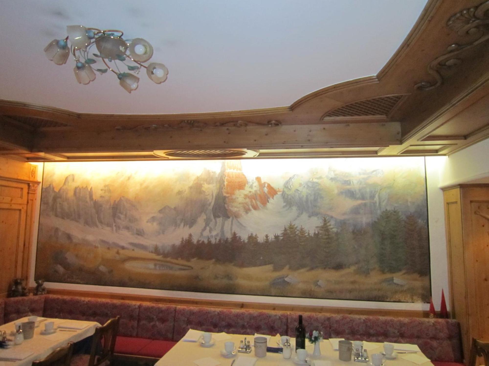 Hotel Alpina ピンツォーロ エクステリア 写真